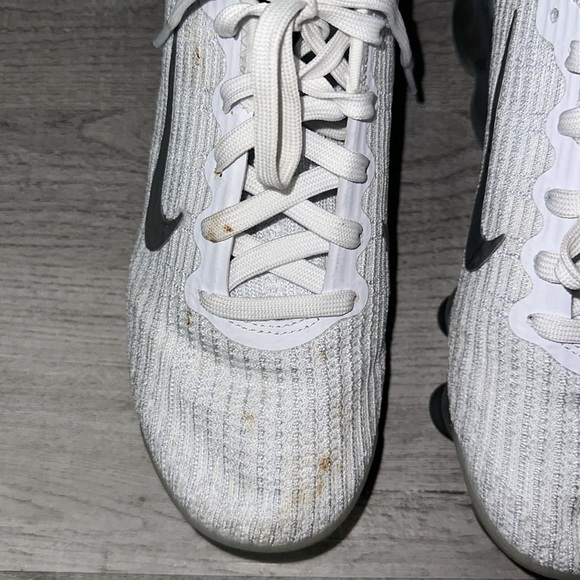 Nike Air Vapormax Flyknit 3 GS “White Silver” - Picture 7 of 7